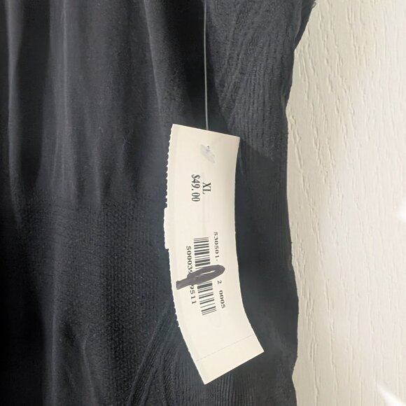 Athleta | Momentum Seamless Tank In Black - Picture 10 of 16